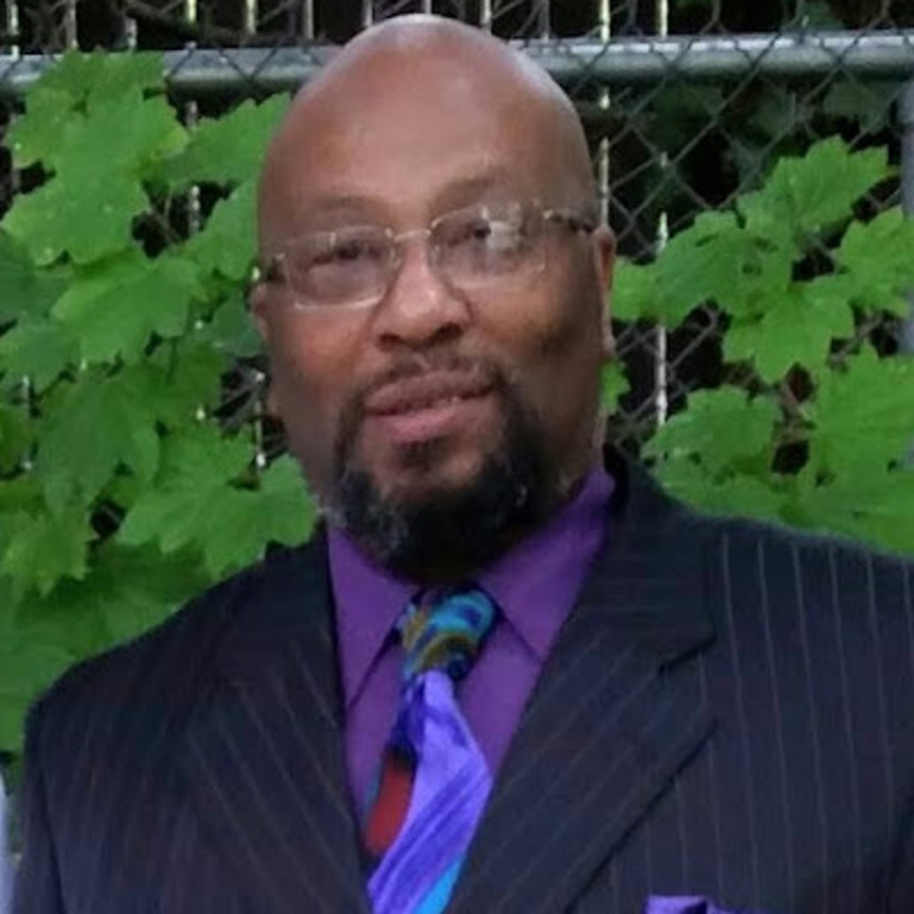 Meet your Posher, Laron